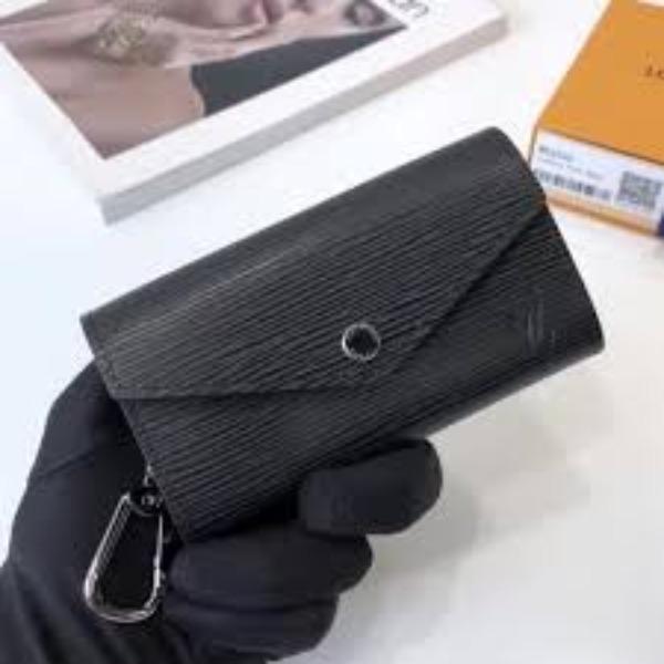 LV Key Pouch Epi Leather Noir