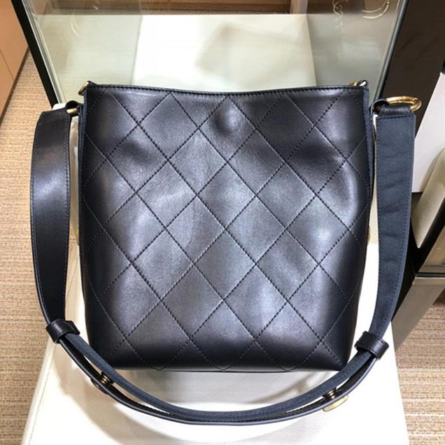Chanel Hobo Handbag Black