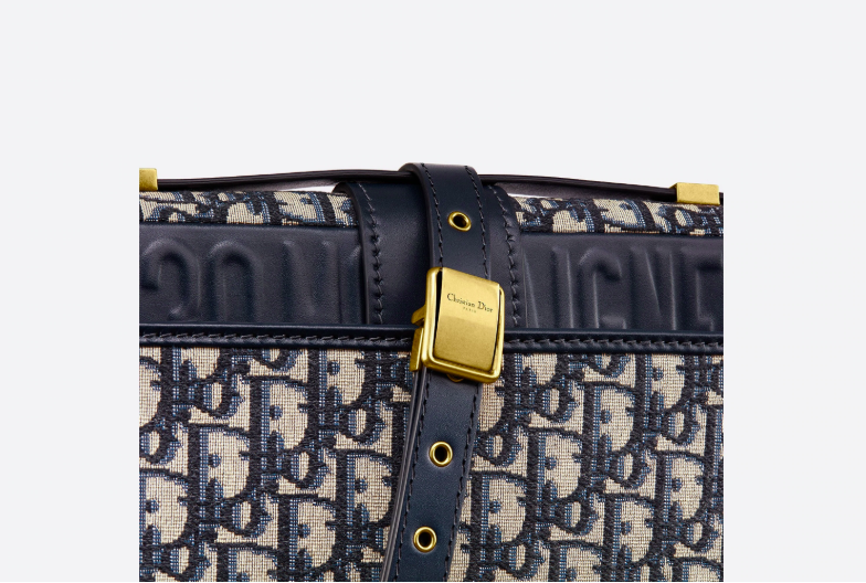 30 Montaigne Dior Oblique Flap Bag Blue