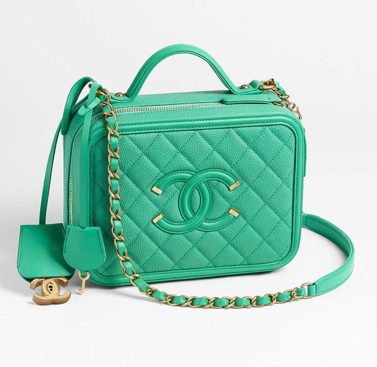 Chanel Small Vanity Case Green