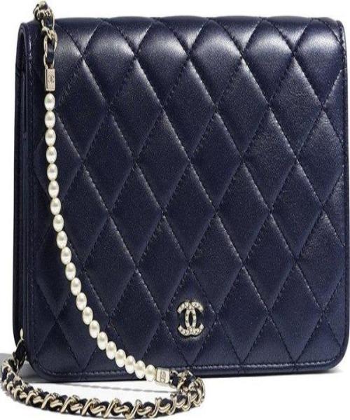 Chanel Wallet On Chain – WOC Quilted Lambskin Dark Blue Silver-Toned