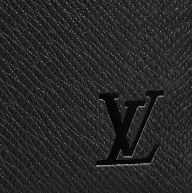 LV Zippy Organizer Taiga Leather Black