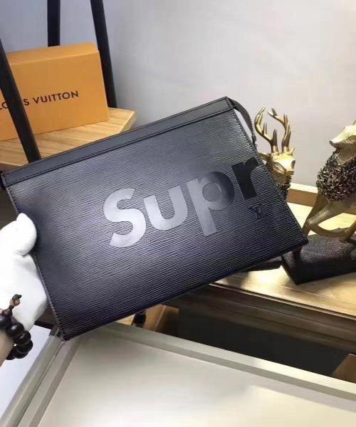 Louis Vuitton x Supreme Clutch Epi Black