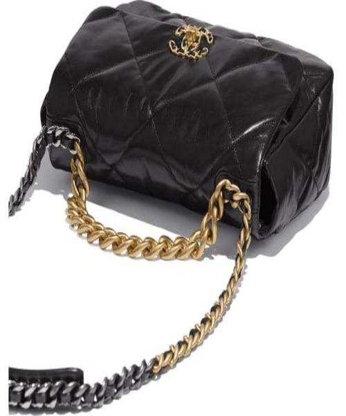 Chanel Le Boy Wallet On Chain – WOC Black Caviar Gold-Toned