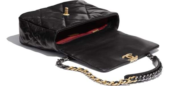 Chanel Le Boy Wallet On Chain – WOC Black Caviar Gold-Toned