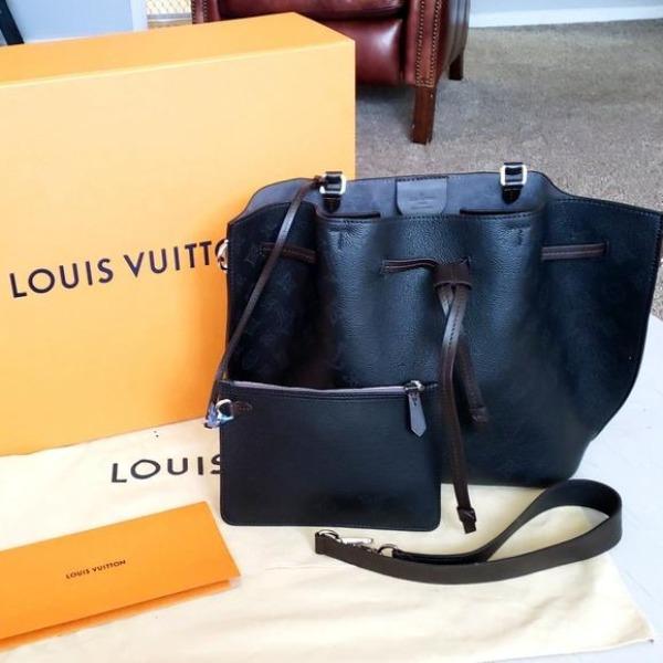 LV Girolata Handbag Mahina Noir